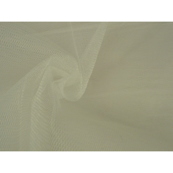 Tule stof - Gebroken wit - 15m per rol - 100% polyester